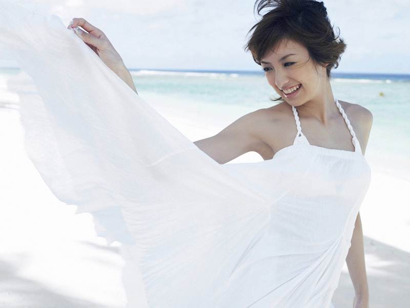 亨利冢本电影在线 埃文斯还娶过女演员莎伦 于格尼 女演员卡米拉 斯帕罗夫 前美 ippa02001是哪个公司出的